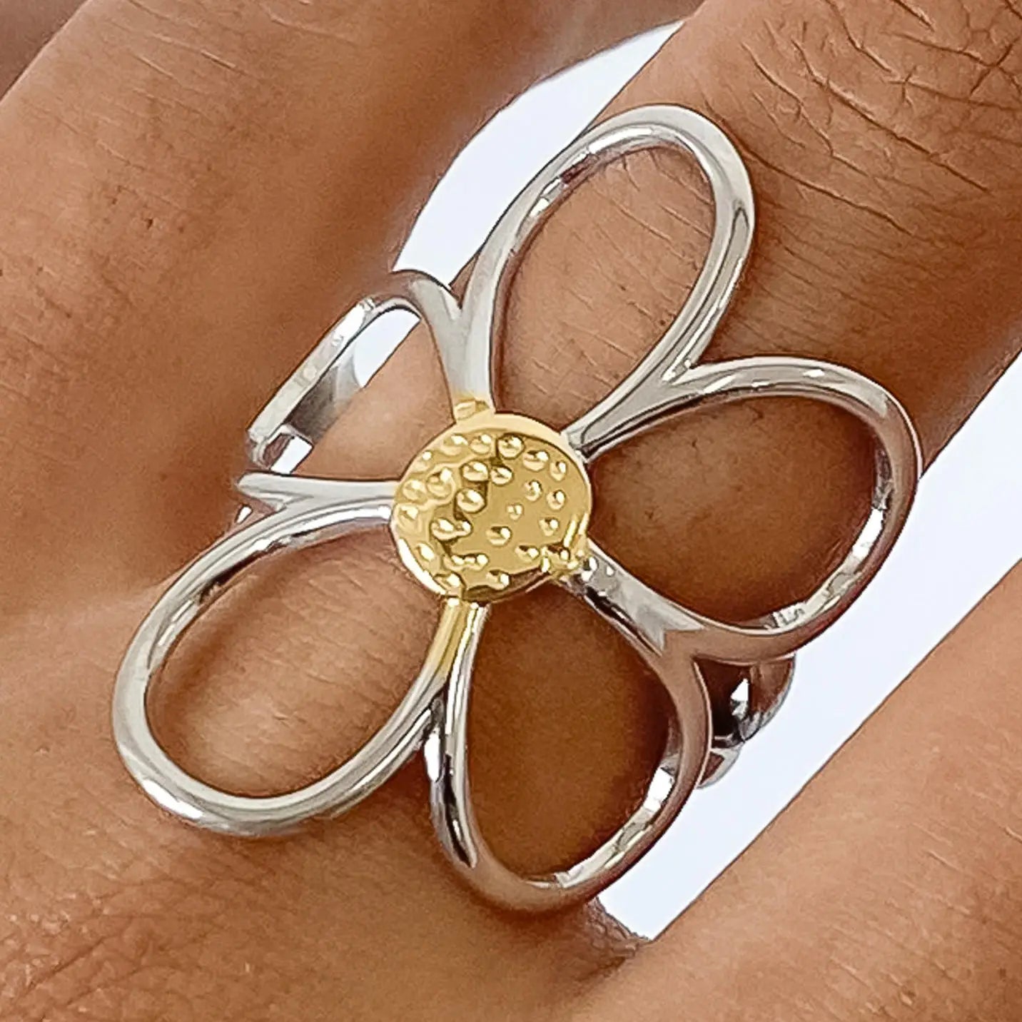 Petal Ring